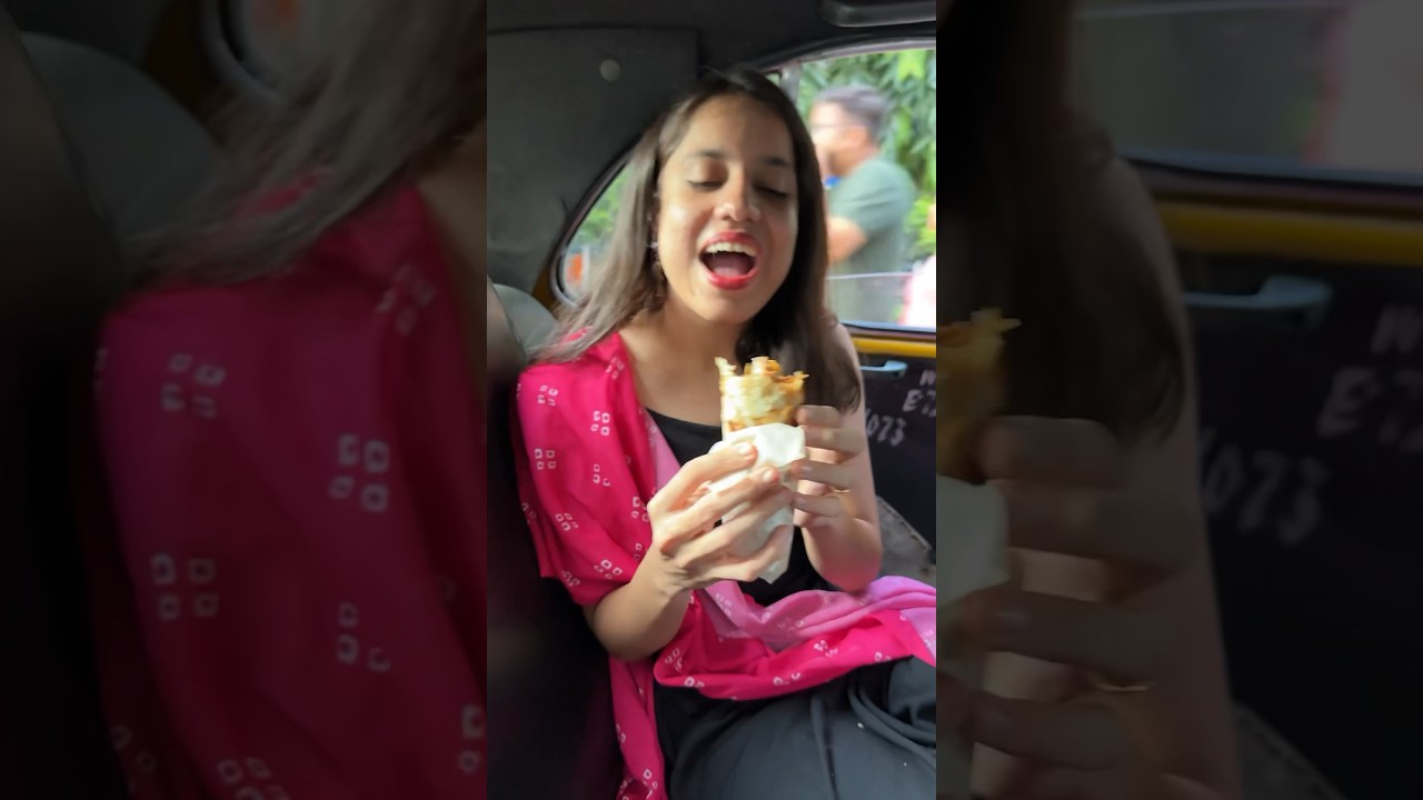 Rs 800 Vs Rs 80 Kolkata Kathi Roll Challenge 😱 | Cheap Vs Exp Food Challenge