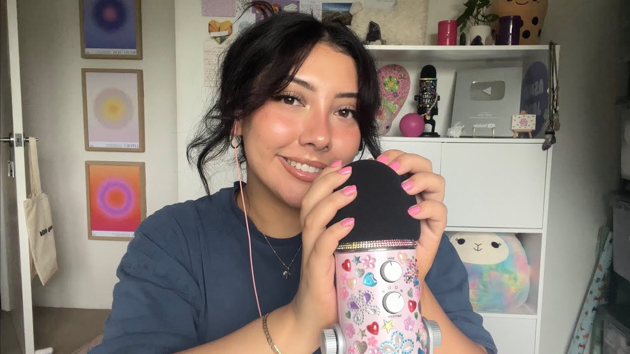ASMR foam cover mic triggers (mic tapping, scratching, swirling)