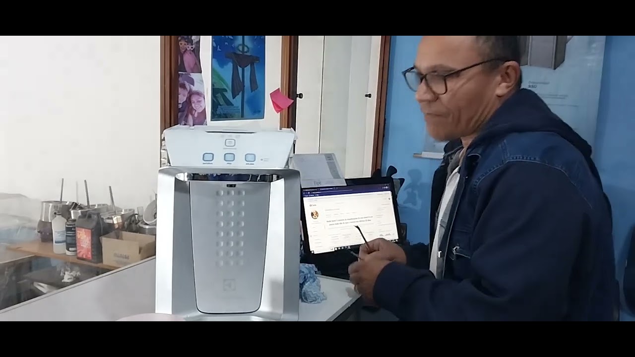 PURIFICADOR ELECTROLUX PA 21G:         NÃO SAI ÁGUA O QUE PODE SER?