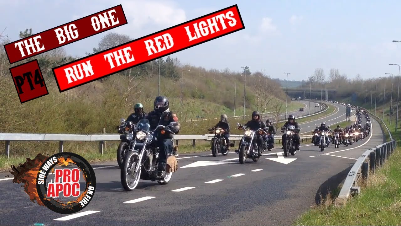 800 Harley Sportsters run red lights!