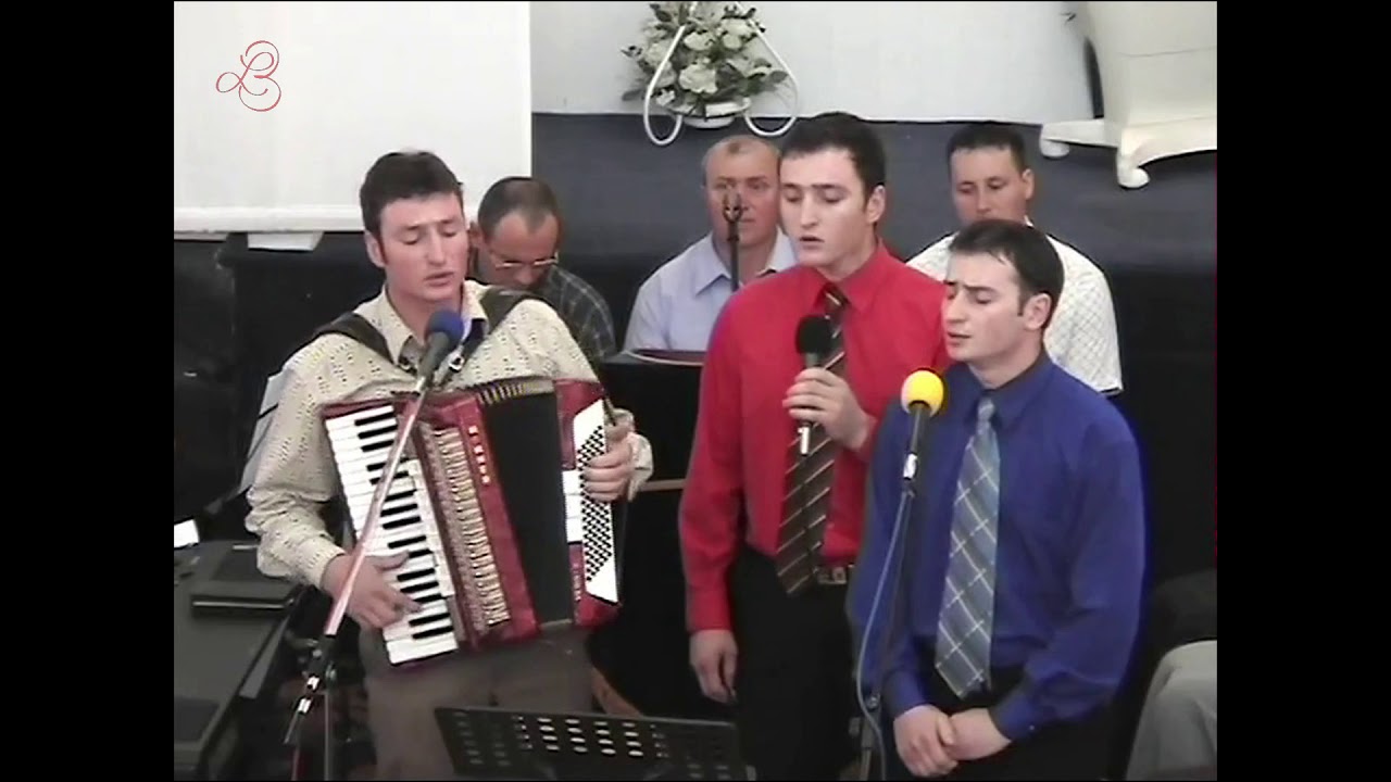 FRATII HASNA-10-07-2005 - (ARHIVA BISERICII)