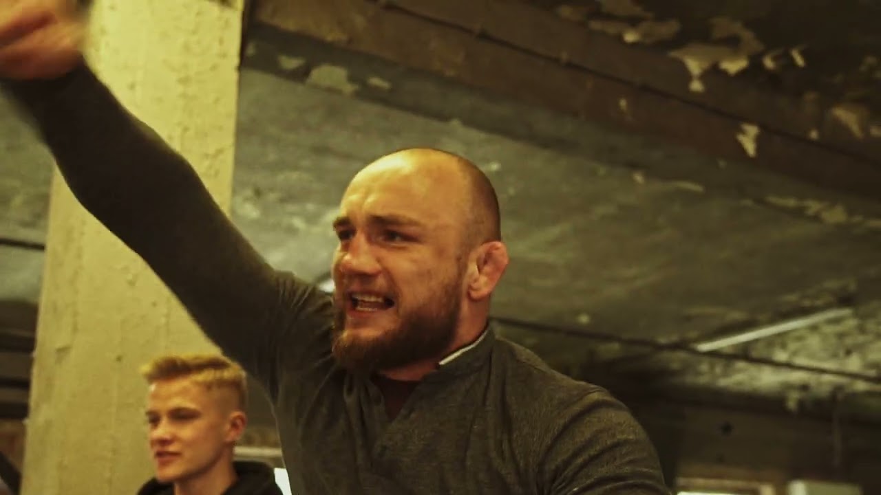 Safon ft. Maciej Nawrocki - Otwórz oczy prod. Neckclippa skrecze DJ Element (OFFICIAL VIDEO)