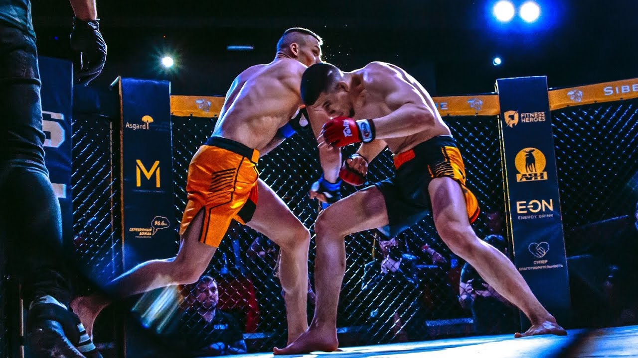 Кирзо Максим vs Фахриев Азамат