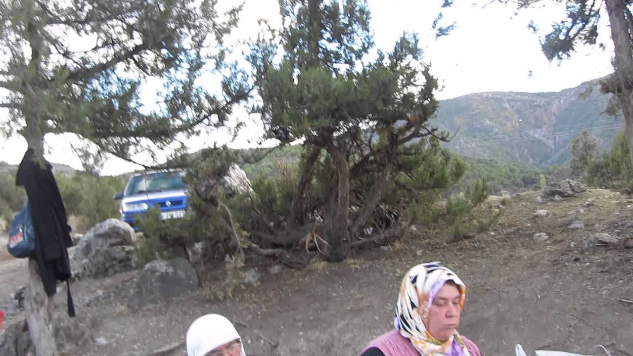 Boğaza karşı kahvaltı yaptık