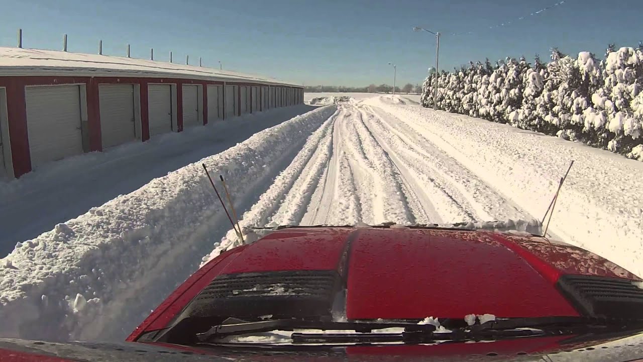 CHEVY HD SNOW PLOWING THICK SNOW