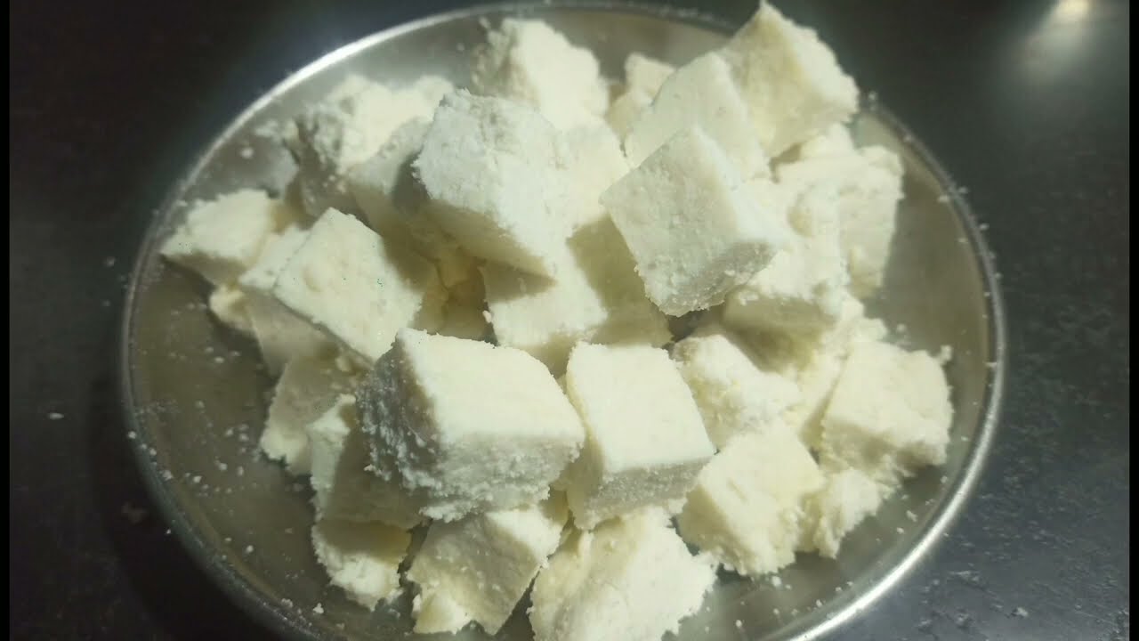 घरच्या दुधापासून घरच्या घरी पनीर..how to make panner  cube  at home using some tips and tricks 😃🤷
