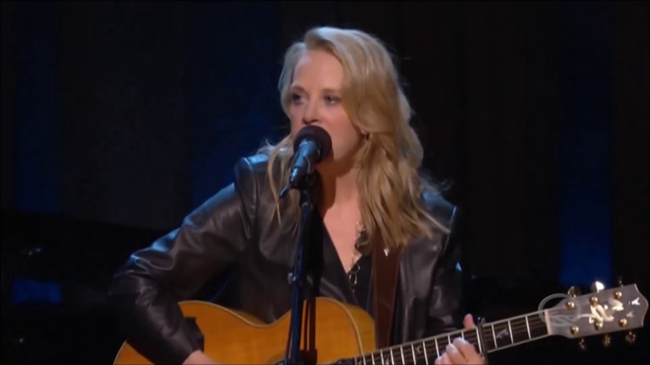 Joan Baez & Mary Chapin Carpenter sing 