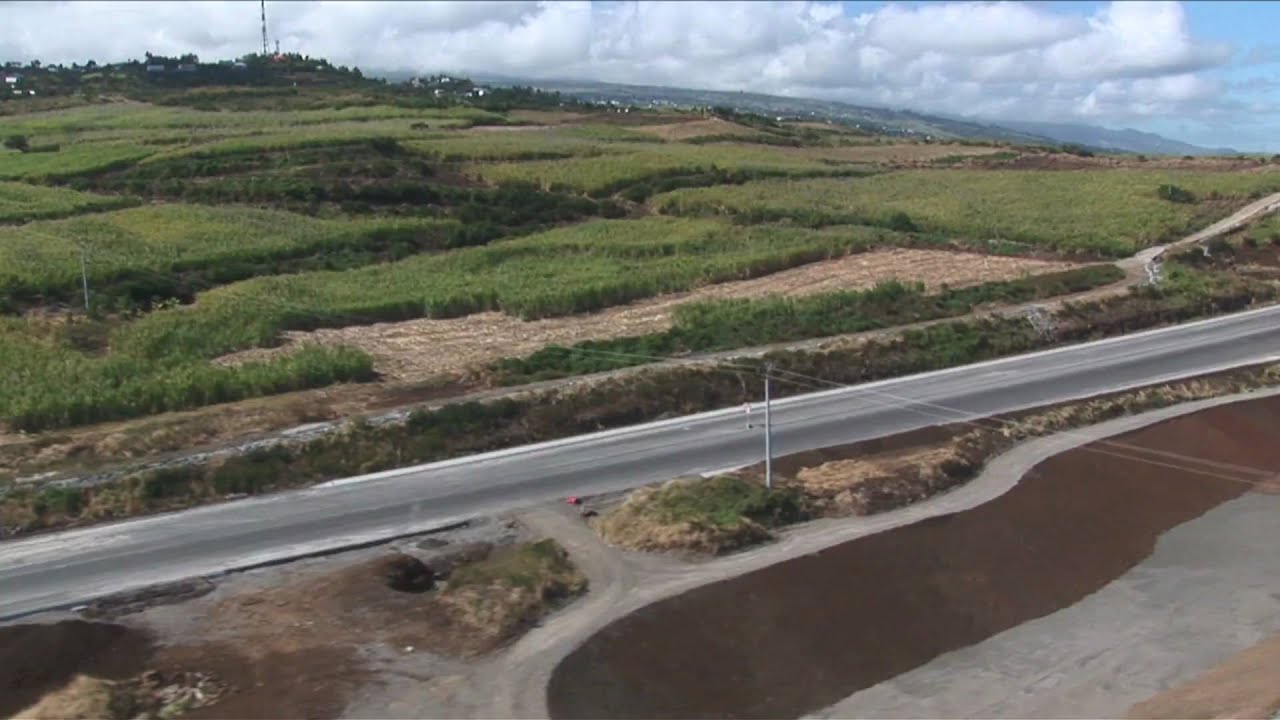 la route des tamarins vue par CNDRéunion