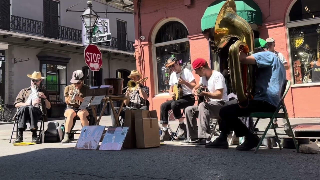 Tuba Skinny: El Rado Scuffle ~ Jimmie Noone’s Apex Club Orchestra