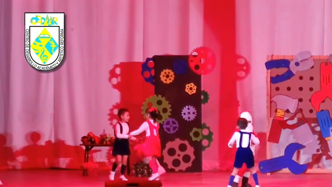 El musical La fábrica de Santa- La unión hace la fuerza & La nieve llegó 🎄  #cedaar #musical