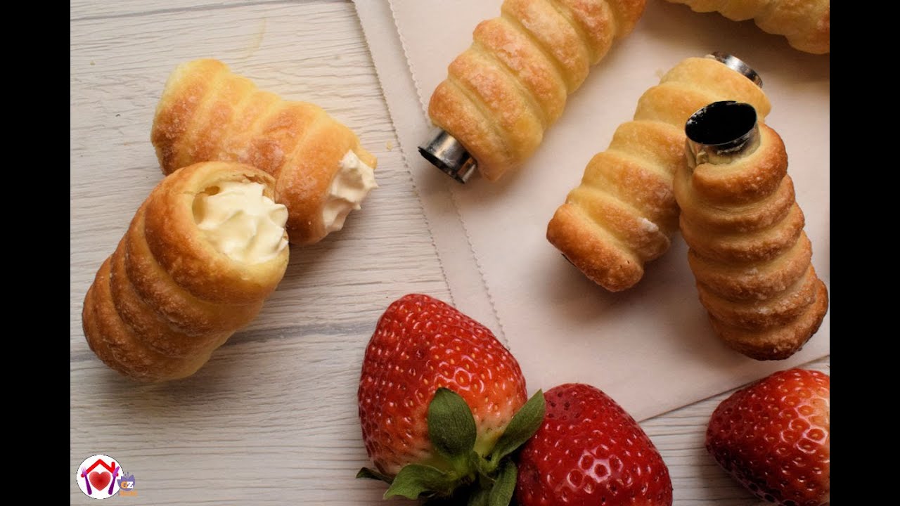 Cannoli di pasta sfoglia - Le ricette di mamma L&ugrave;