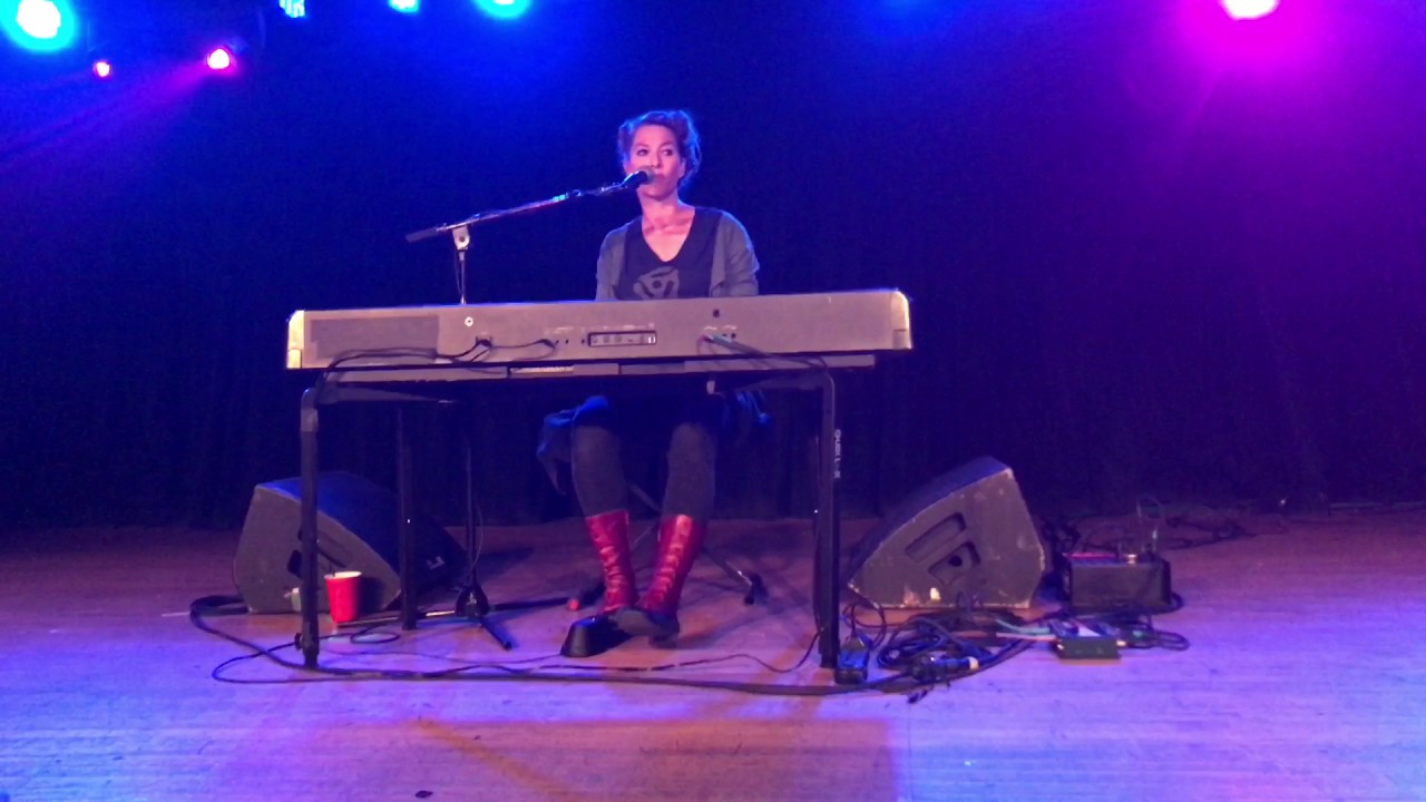 Amanda Palmer - A Mother's Confession