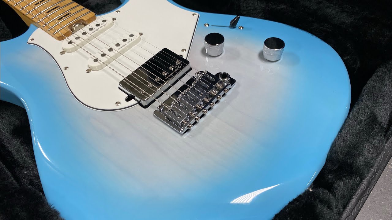 Yamaha Pacifica Pro Pacp12mbb : Plug n Play