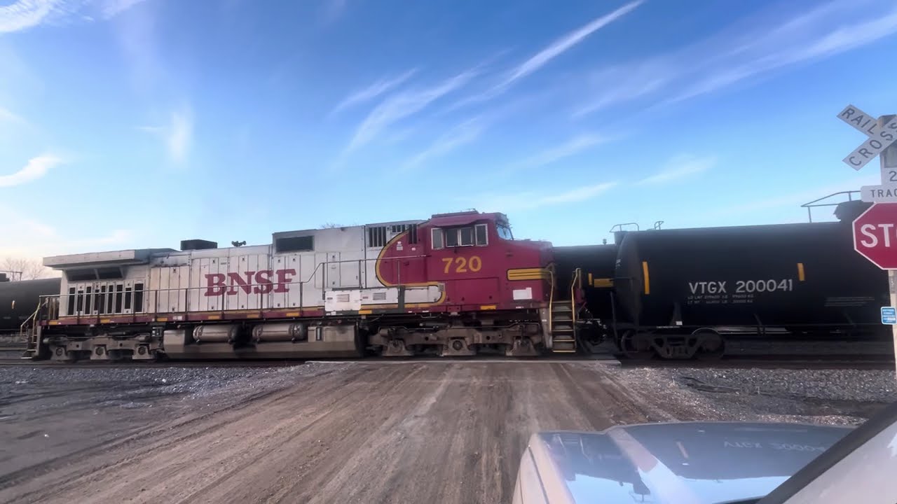 First Time On These Tracks Where Ive Seen 2 At Once!!