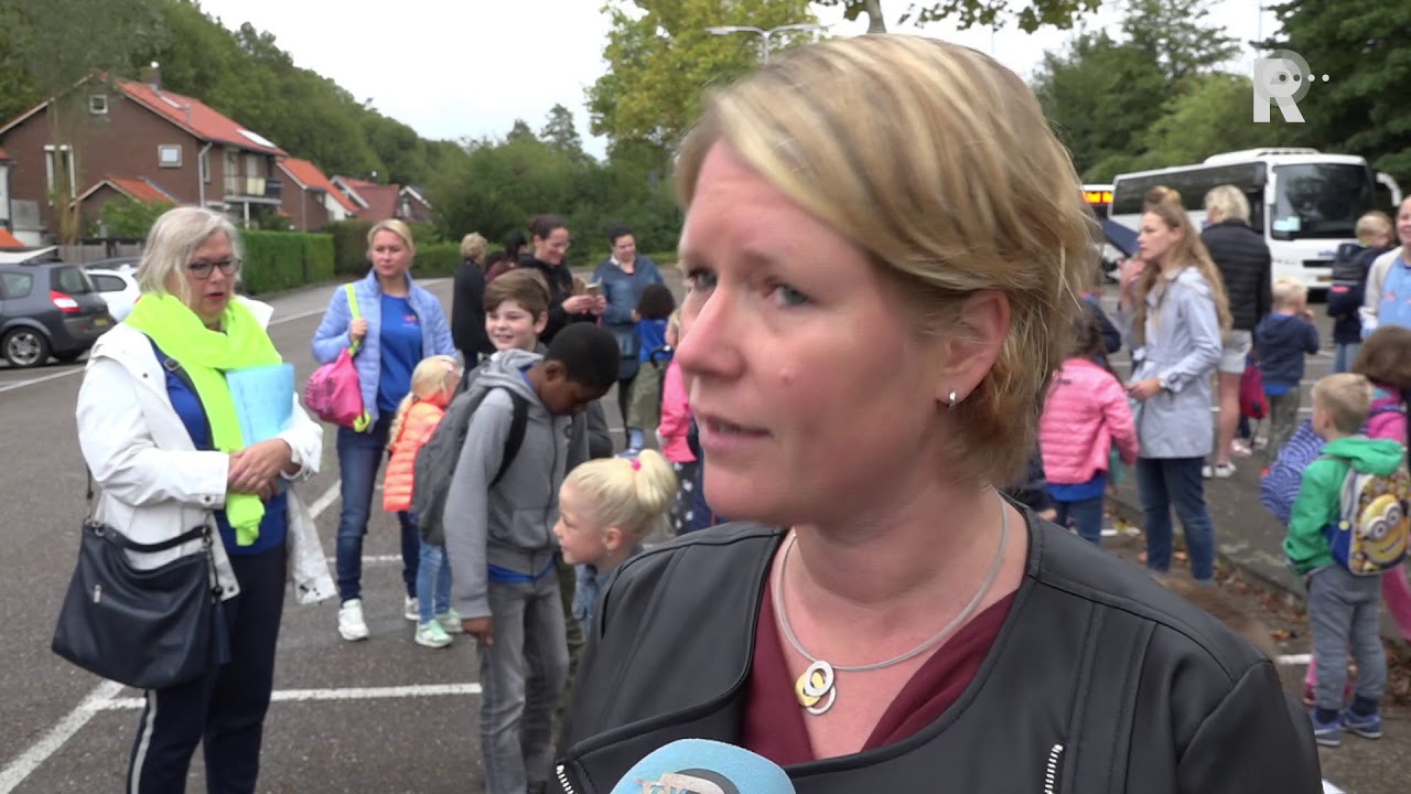 Kinderen 's Gravendeel op schoolreisje tijdens lerarenstaking
