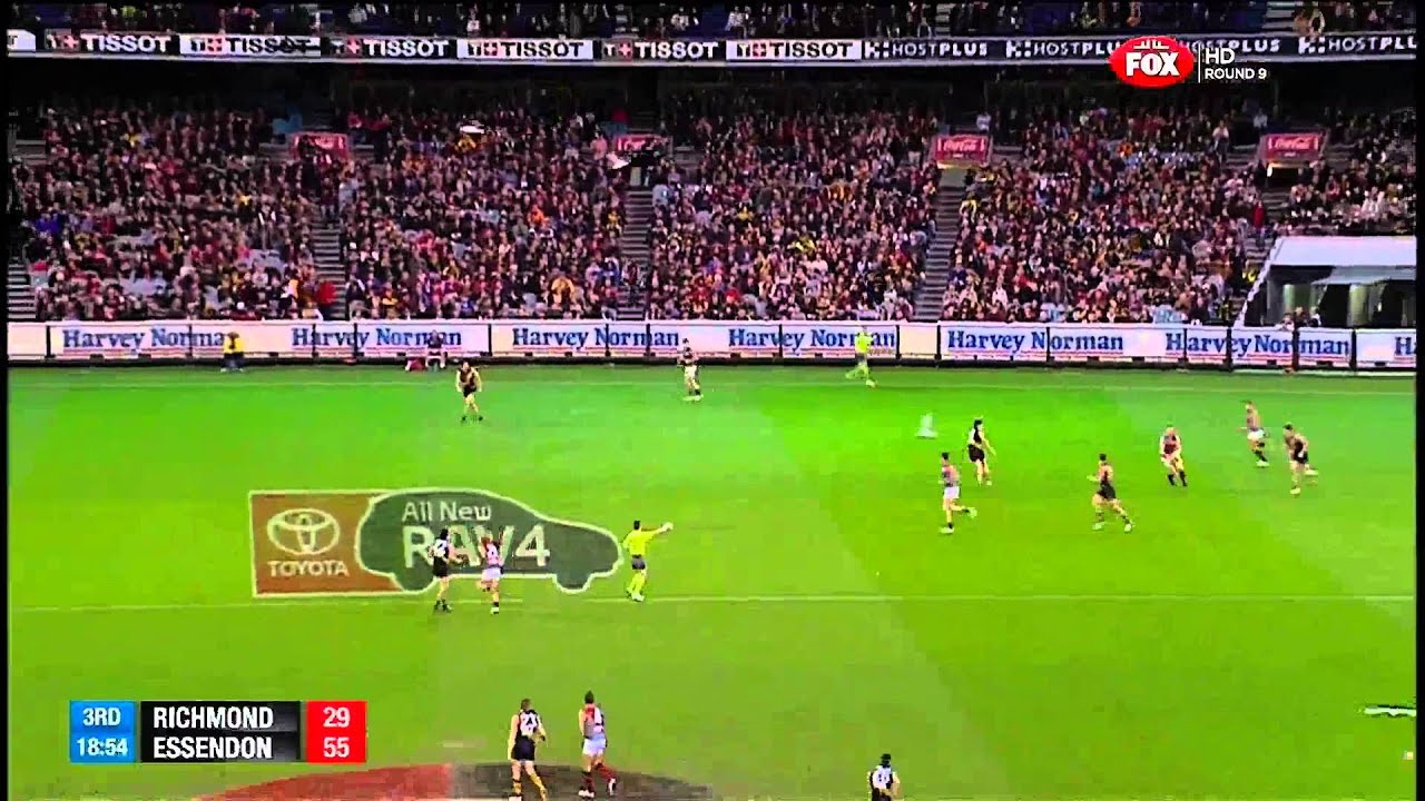 Bombers vs Tigers rd 9 2013