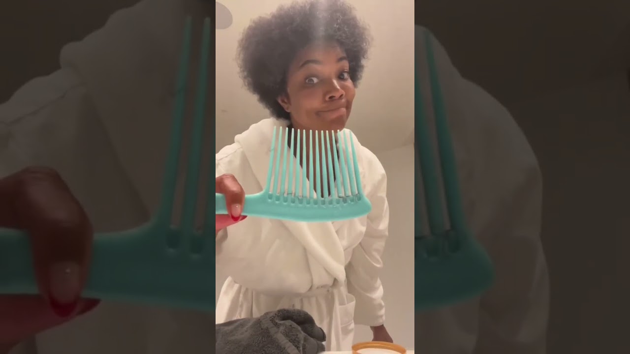 Gaberil Union treating her natural hair.