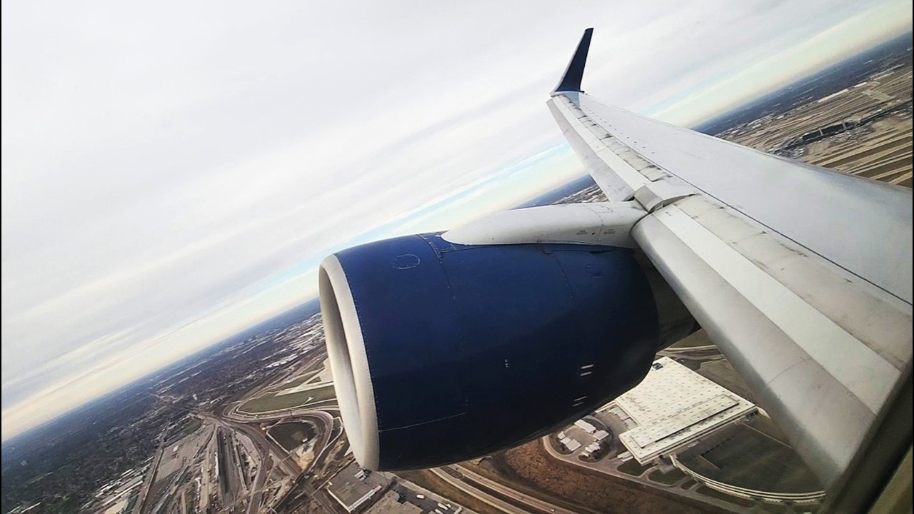 [ENGINE ROAR] Delta Air Lines Boeing 757-2Q8 LOUD PW2037 Takeoff Chicago