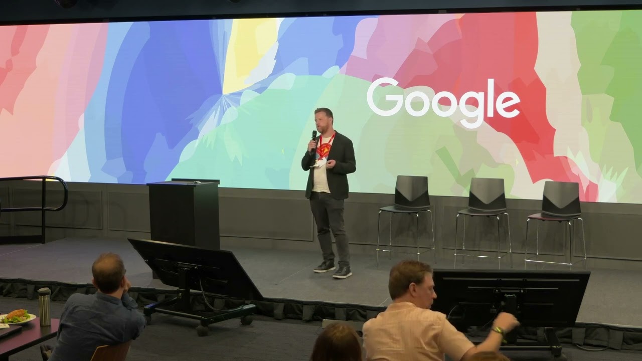 RoEx's CEO & Founder David Ronan presenting at Google's Playa Vista LA Campus