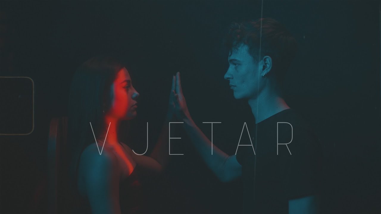Crvena jabuka - Vjetar (Official lyric video)