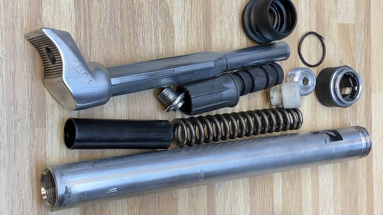 Somebody threw it away... Quick suspension seatpost restoration.