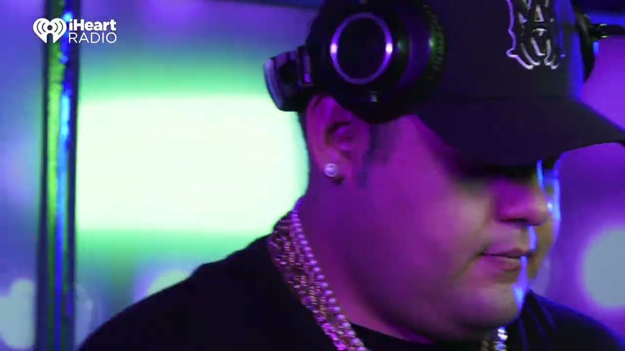 Uzielito Mix | Concierto iHeartRadio y Reggaetón Top Latino