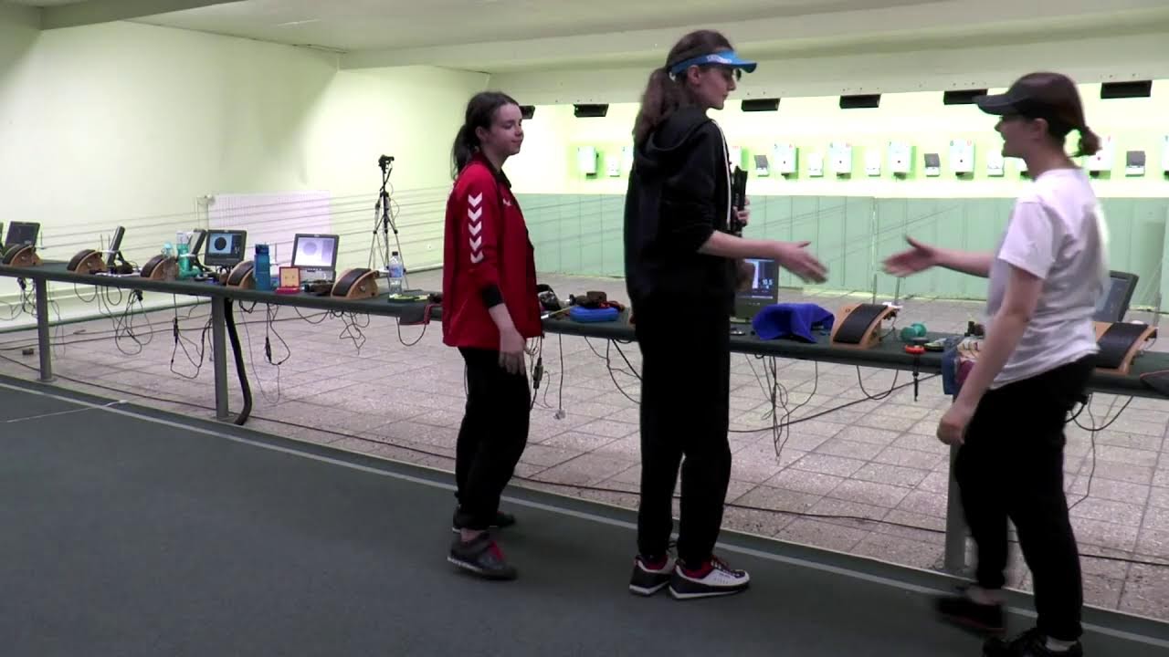 Finał konkurencji pistolet pneumatyczny 60 juniorek - II runda Pucharu Polski - Bydgoszcz 2022