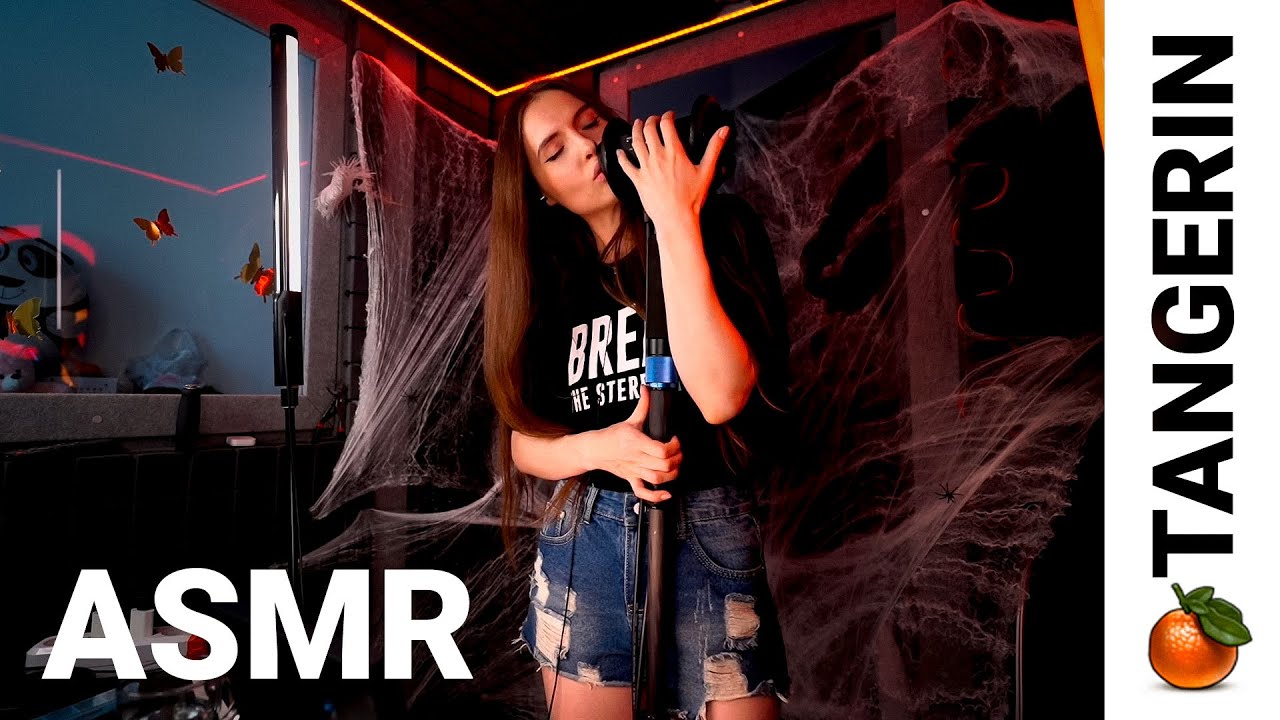 ASMR Mouth Sounds / Ear Kisses / Inaudible Whispering | Tangerin