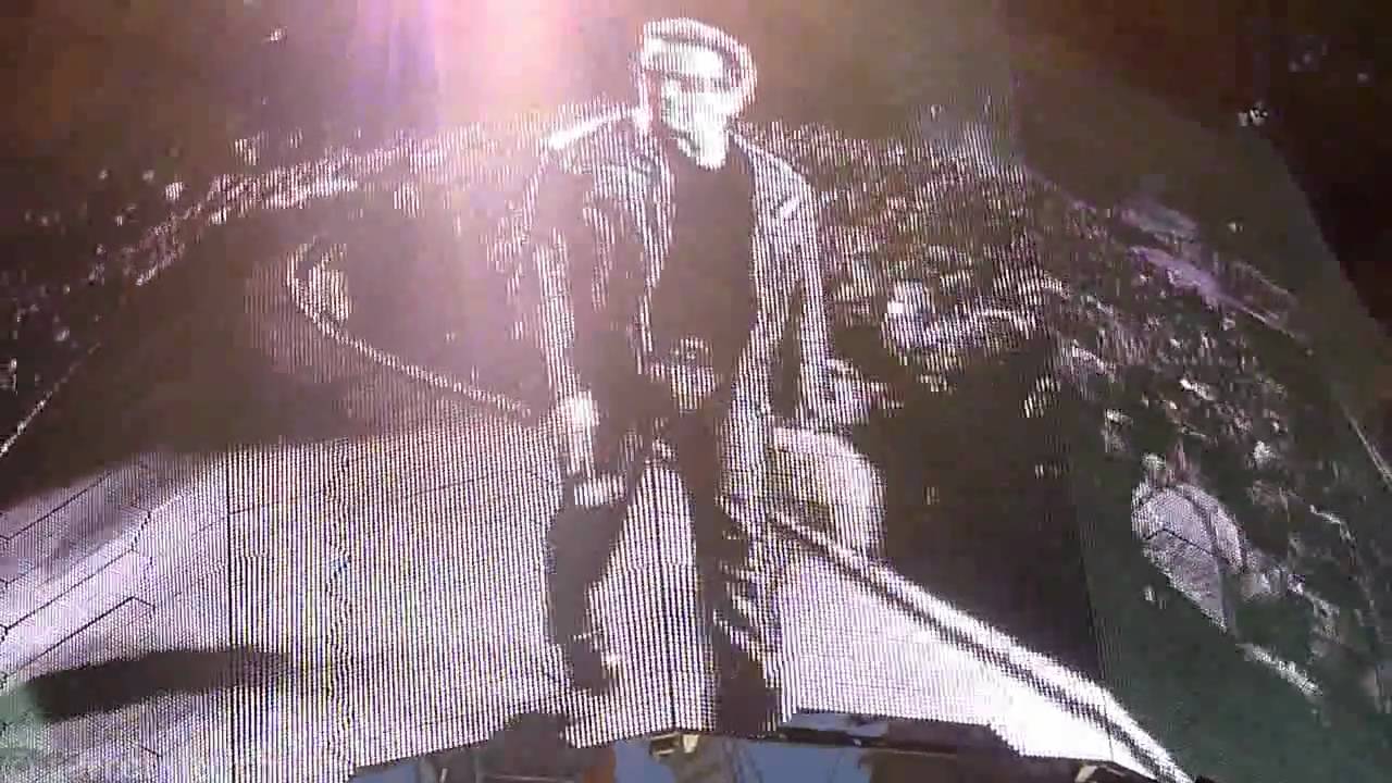 U2 Intro / Return Of The Stingray Guitar, Horsens 2010-08-16