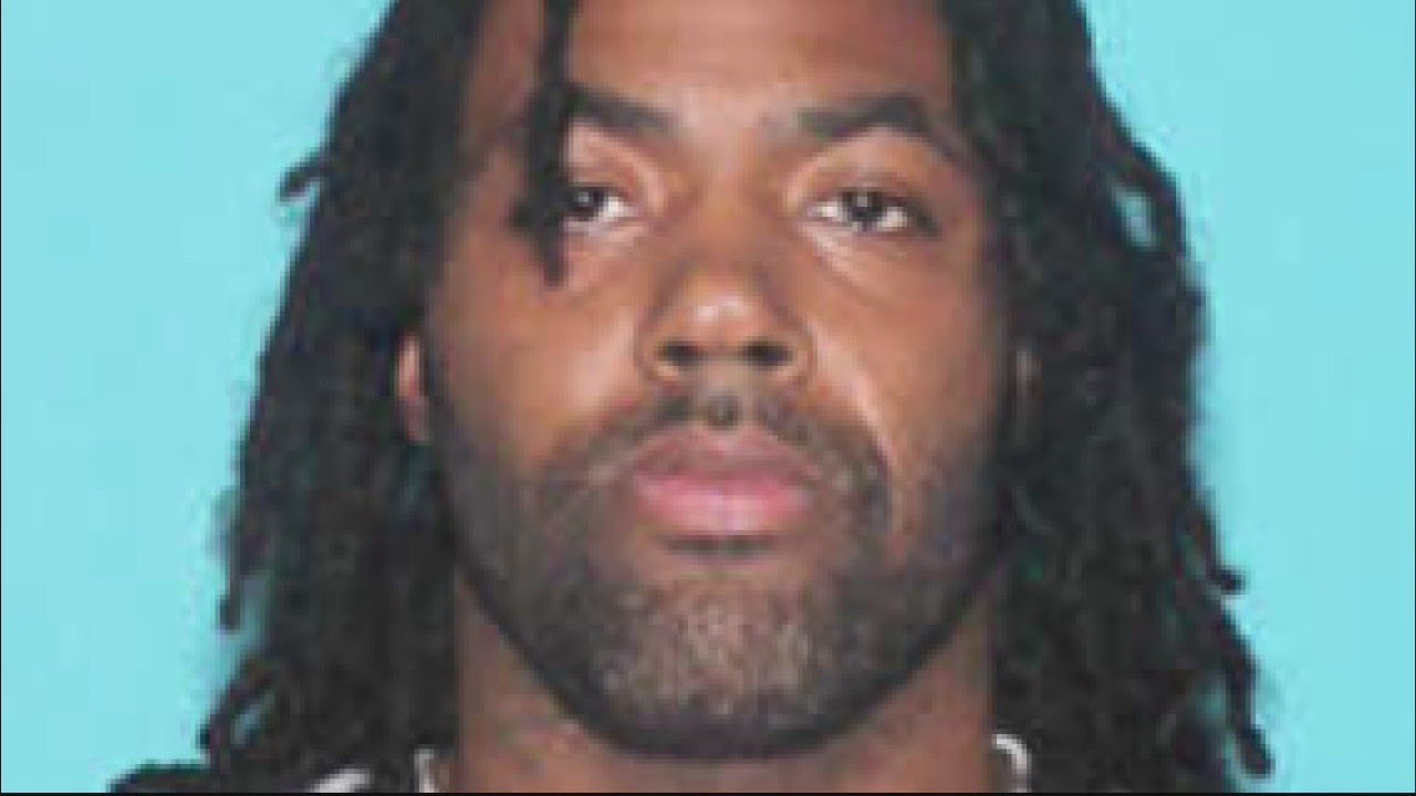 Man's body found naked inside cage in basement of Detroit home