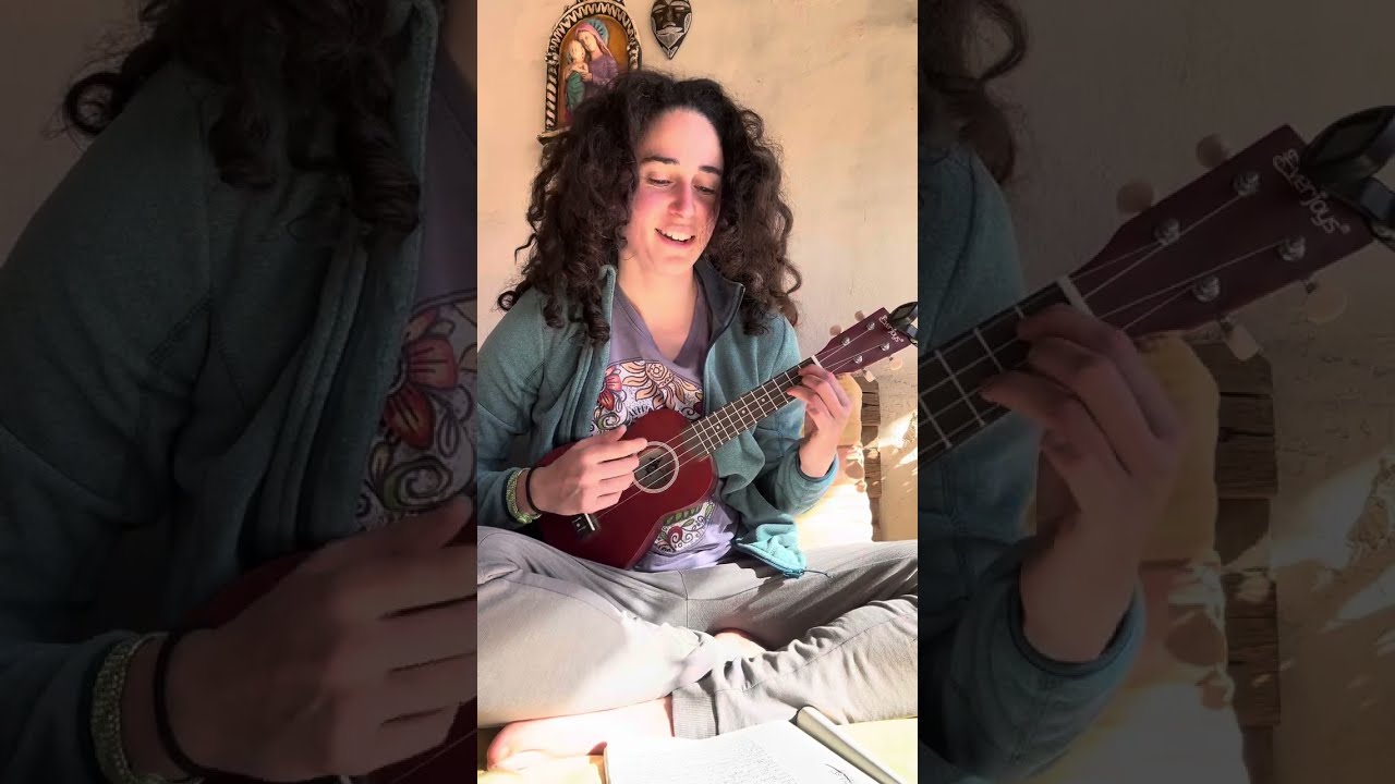 Twocap sings Jolene (with Ukelele)