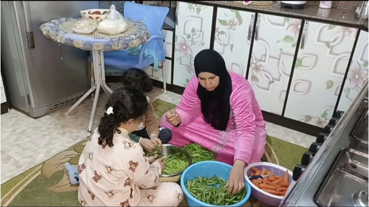 روتيني في بيتي 🙈 لمتهم حواليا عشان أنجز يومي بسرعه ماليش غيرهم في الدنيا