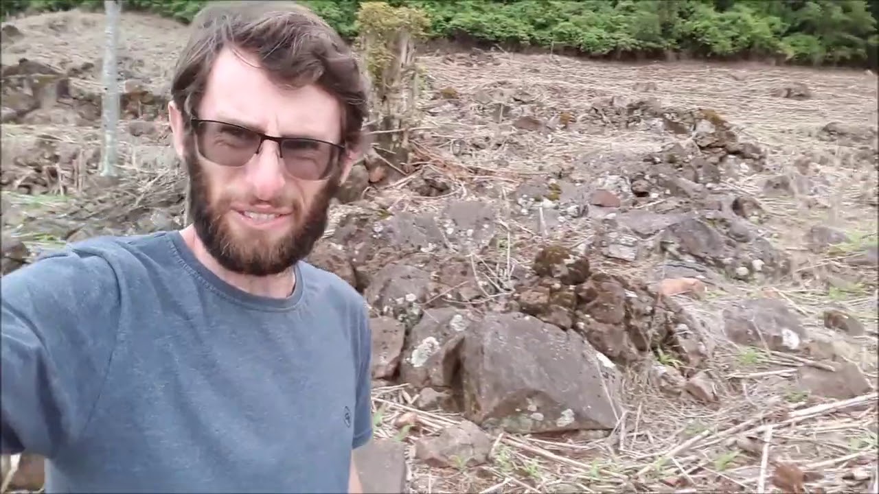 Plantio em terra com muita pedra