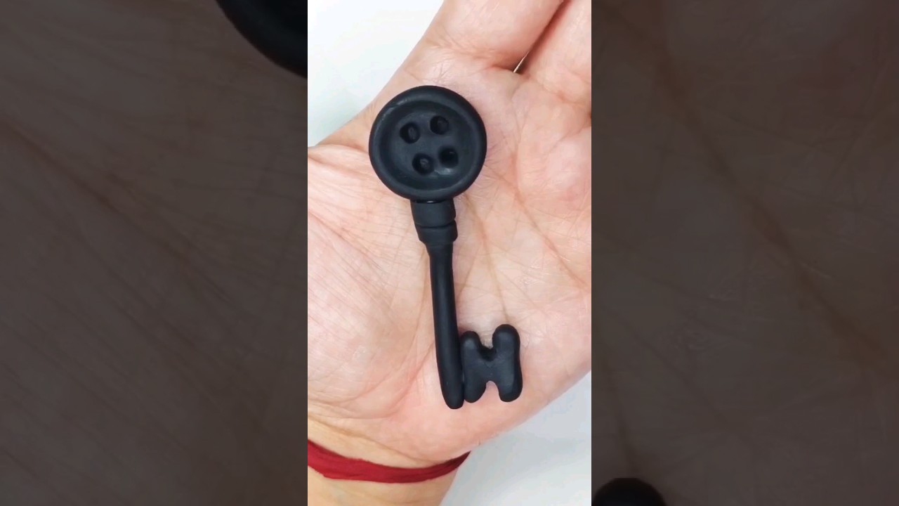 ⚫ COMO FAZER A CHAVE  DA CORALINE #coraline #coralinemovie #diy #art #arte #biscuit