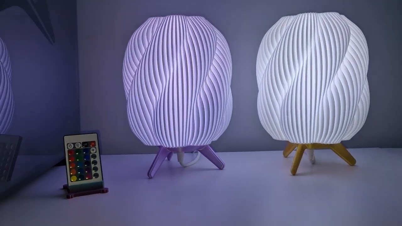“3D Baskı RGB Abajur 🌈 | 16 Renk, Uzaktan Kumandalı Dekoratif Lamba”