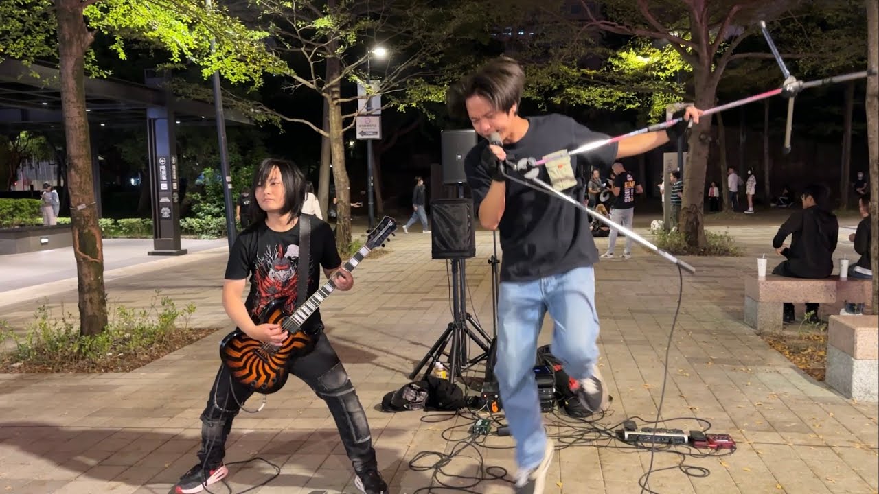 Butterfly - 和田光司 Digimon op _ LIVE dual band busk 20231015 Round II