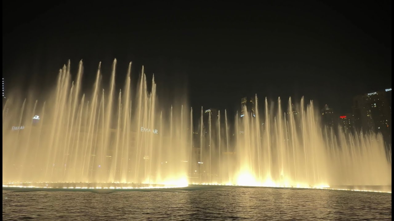 Dubai Fountain - Ya Ana Ya La - Amr Diab