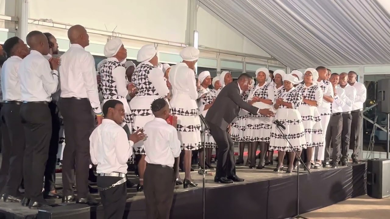 Kgalema Le Watle ( Live In Botswana )