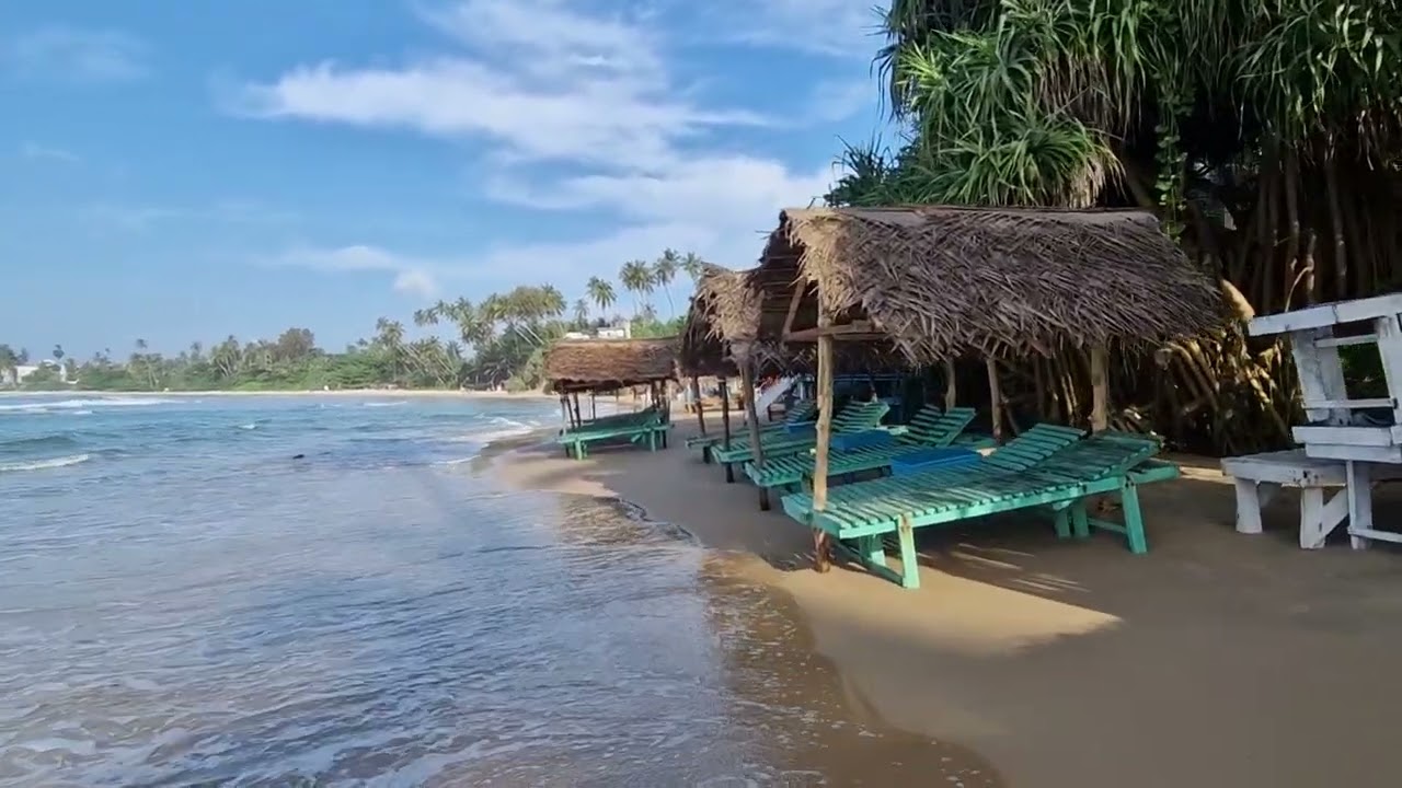 Dikwella Beach, Sr&iacute; Lanka  - Voulez-Vous managed by Dikwella beach hotel