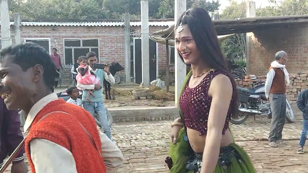 दुर्गा बैंड पार्टी मास्टर मिश्रीलाल निराला धरमूपुर टांडा अंबेडकर नगर मो0 9919569810/6388281805 