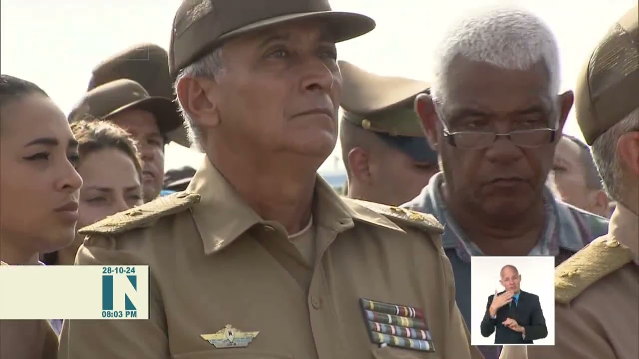 Encabeza presidente de Cuba homenaje a Camilo Cienfuegos en la capital