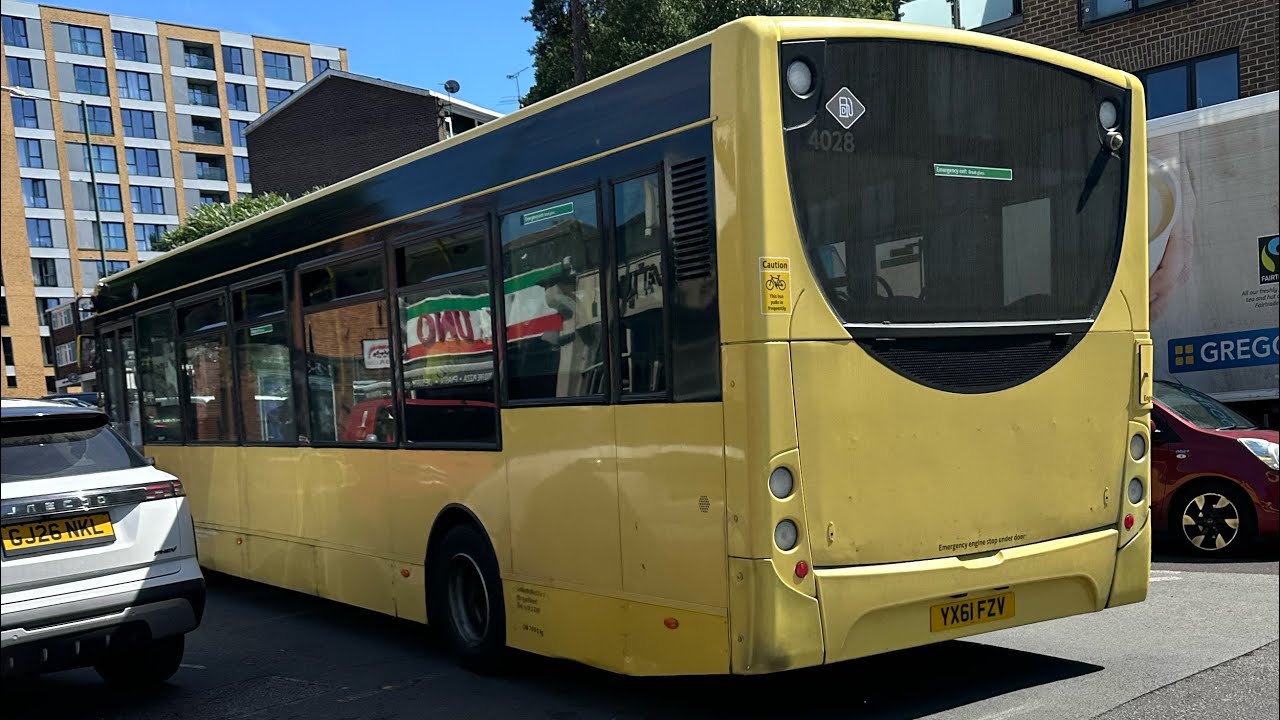 *YX61 FZV*Go Ahead Kent Country 61Reg ADL Enviro200(Ex First London & Bee Network Manchester)