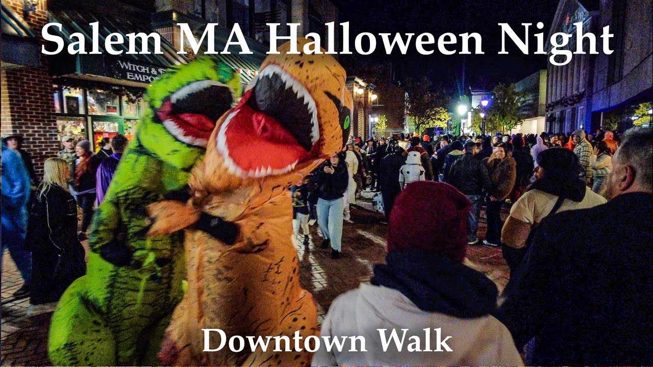 Walking Salem MA Halloween Night 10/31/2025. Haunted Happenings.