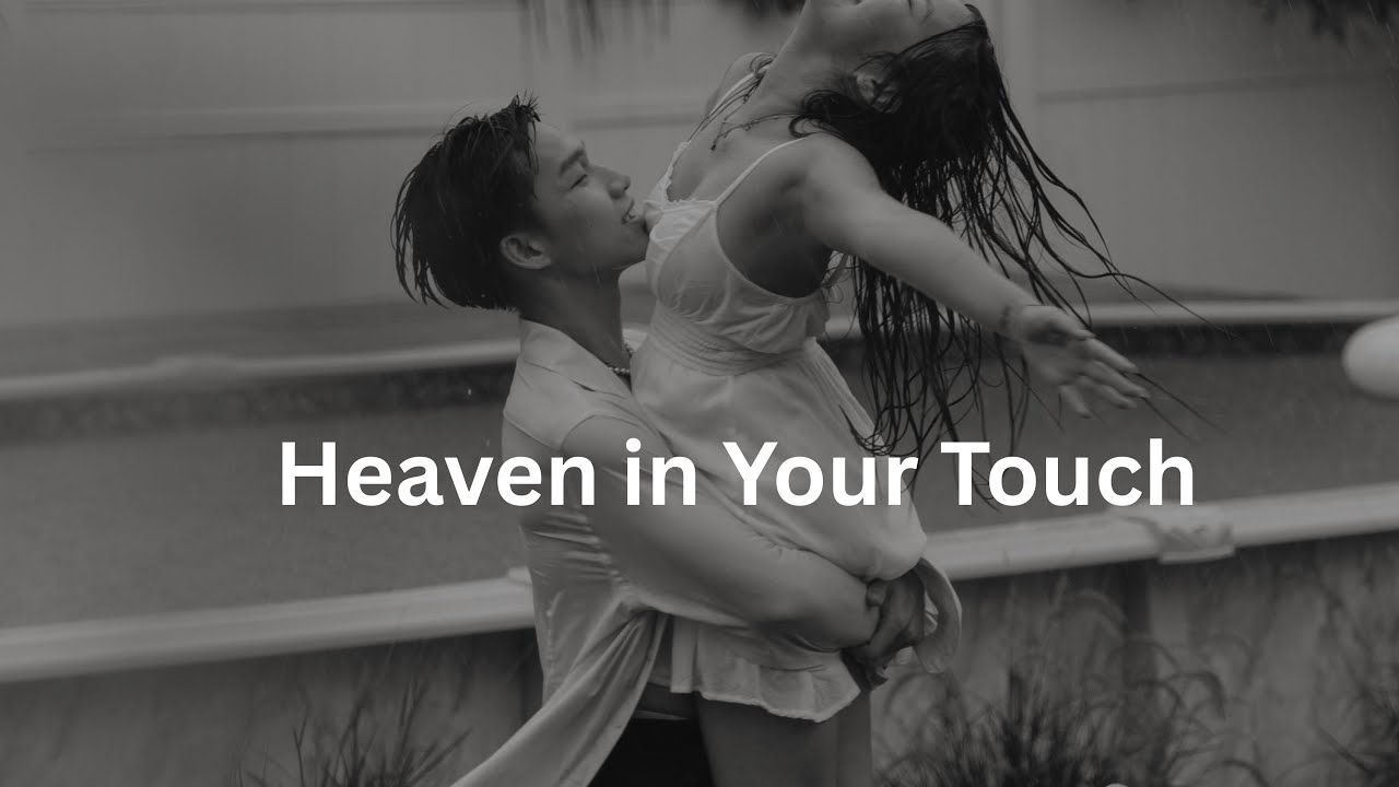 Stolen Moments & Soft Kisses: The Most Detailed & Passionate Love Playlist