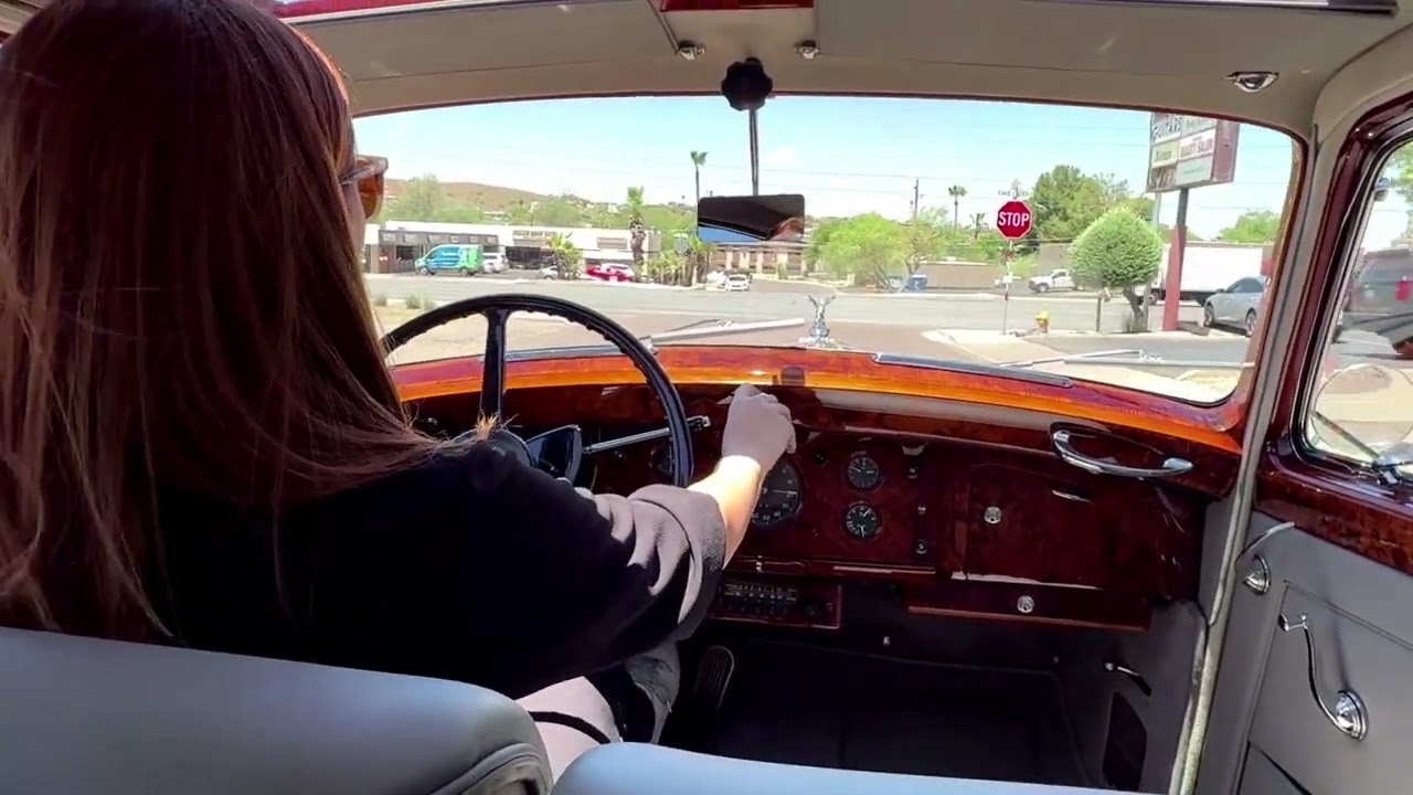 Test Drive  -  1953 Rolls Royce Silver Dawn!