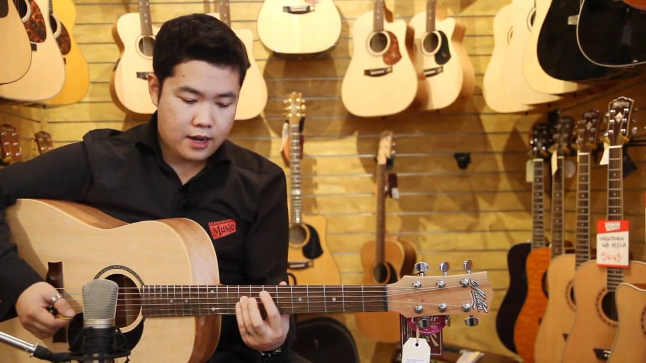 Maton M225 Acoustic Guitar Demo
