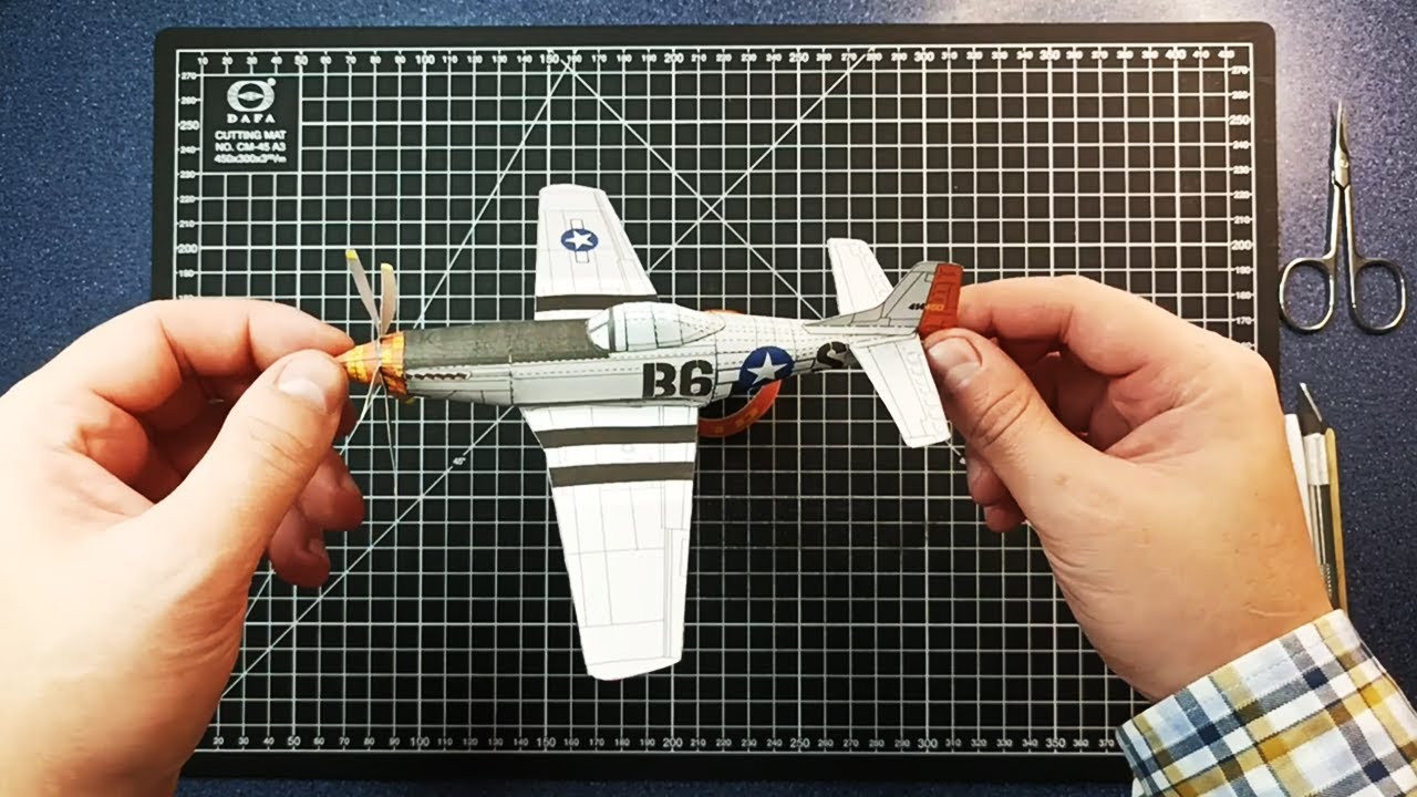Американский истребитель P-51 Mustang из бумаги | Как сделать самолёт из бумаги А4 | Модель бумаж...