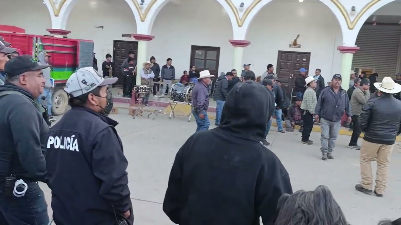 Nuevos CONCEJALES de la presidencia, San Martín Peras, recibiendo cargo en la presidencia 
