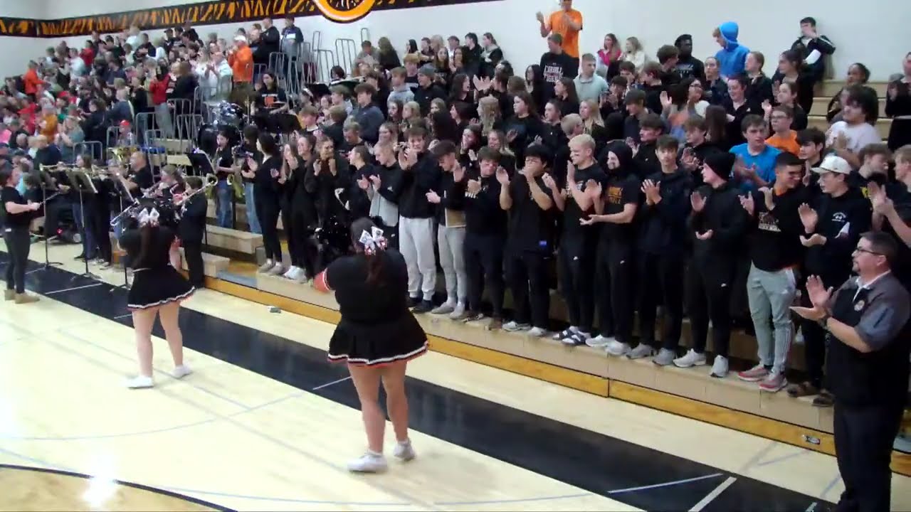 Varsity Boys Basketball | Carroll vs Kuemper