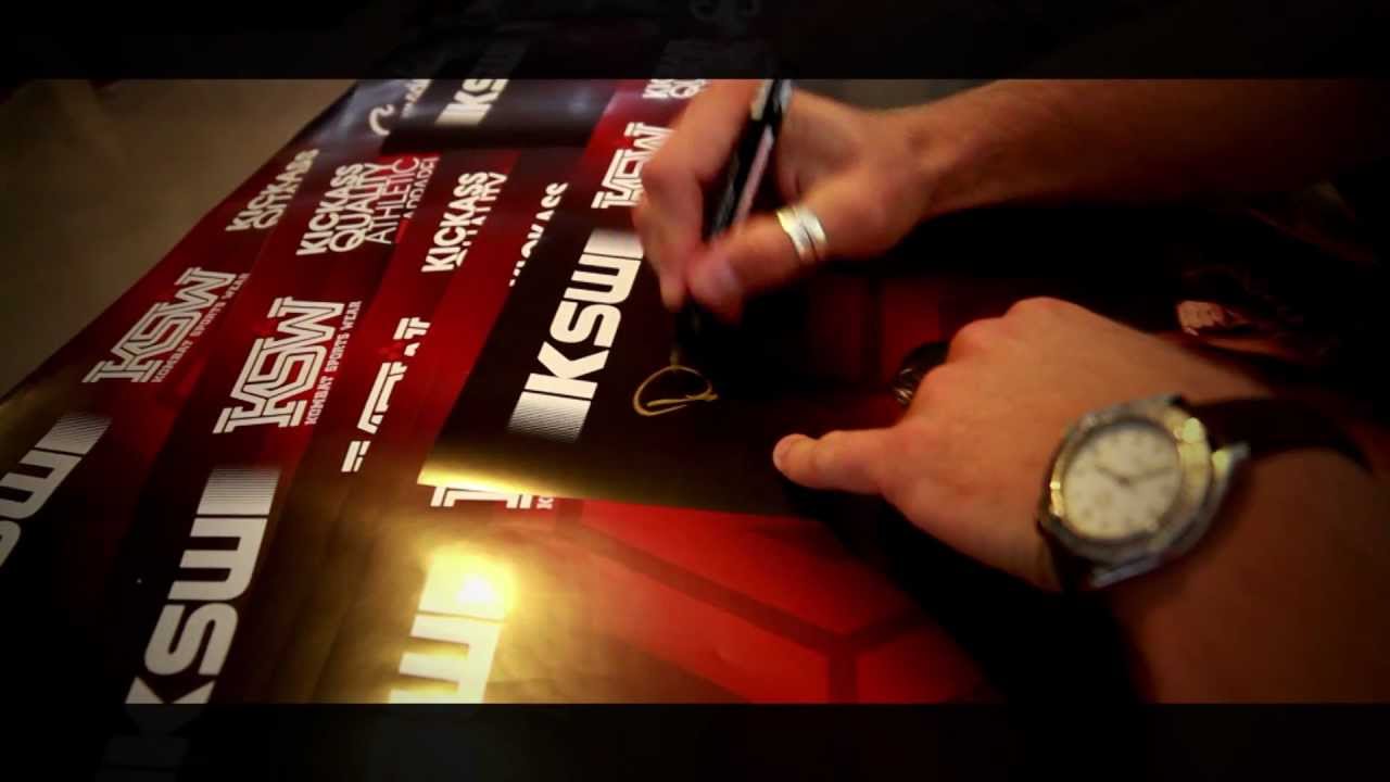 Video Relacja z promocji marki KOMBAT SPORTS WEAR w sklepie szmaciaki.pl